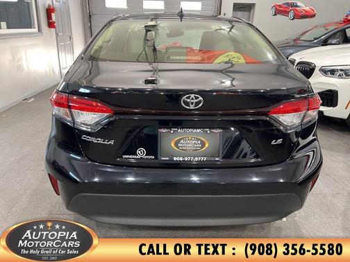 Black 2023 Toyota Corolla LE