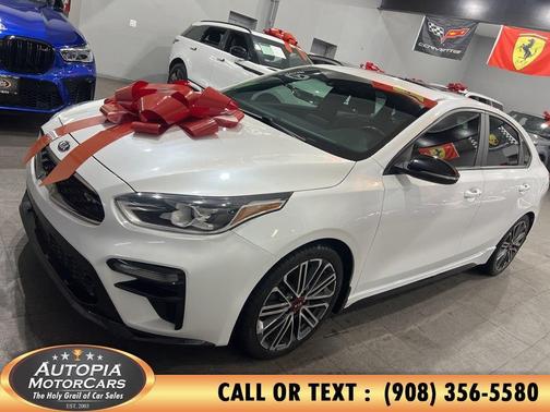 Snow White Pearl 2020 Kia Forte GT