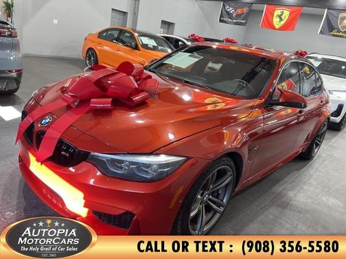 Sakhir Orange II Metallic 2018 BMW M3 Base