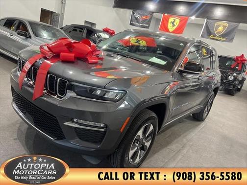 2022 Jeep Grand Cherokee 4xe Base