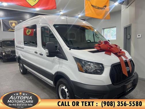 Oxford White 2024 Ford Transit-250 Base