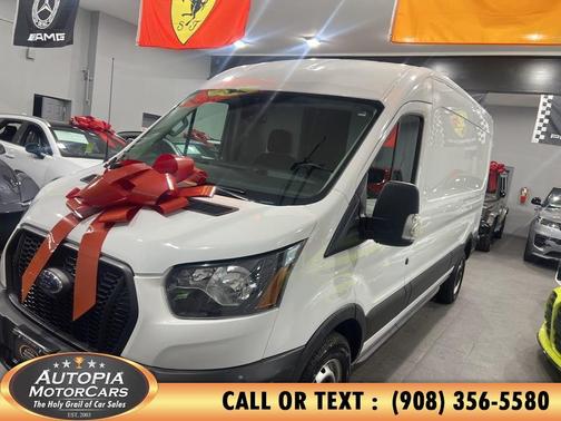 Oxford White 2024 Ford Transit-250 Base