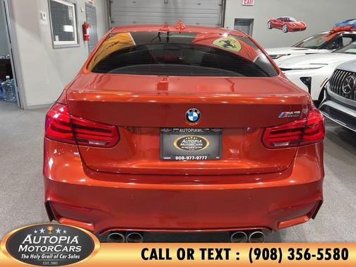Sakhir Orange II Metallic 2018 BMW M3 Base