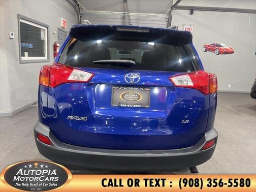 2015 Toyota RAV4 LE