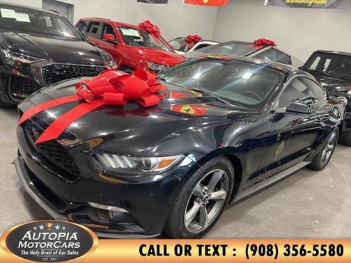 2017 Ford Mustang V6