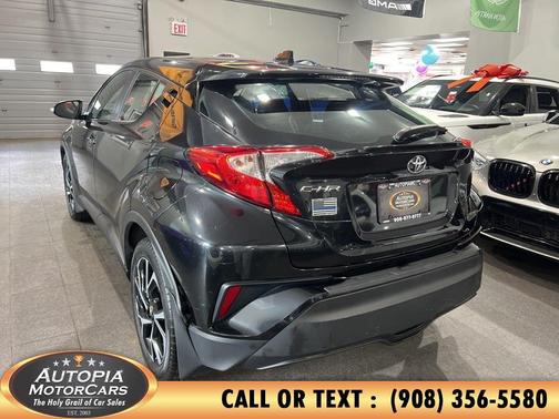 Black Sand Pearl 2019 Toyota C-HR XLE