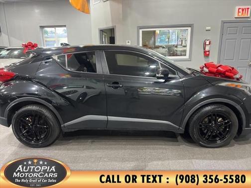 2019 Toyota C-HR LE