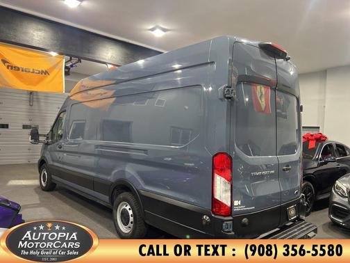 2021 Ford Transit-250 Base