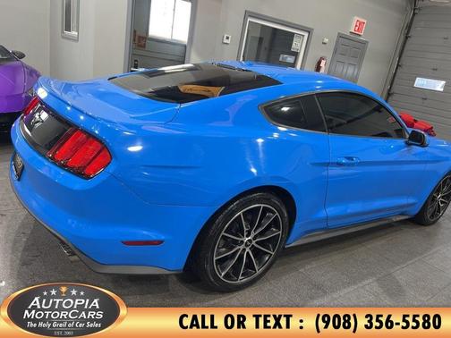 2017 Ford Mustang EcoBoost Premium