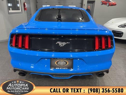 2017 Ford Mustang EcoBoost Premium