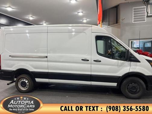 2020 Ford Transit-250 Base