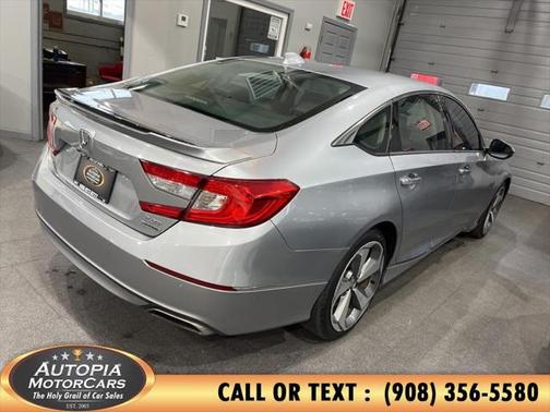 2020 Honda Accord Touring 2.0T