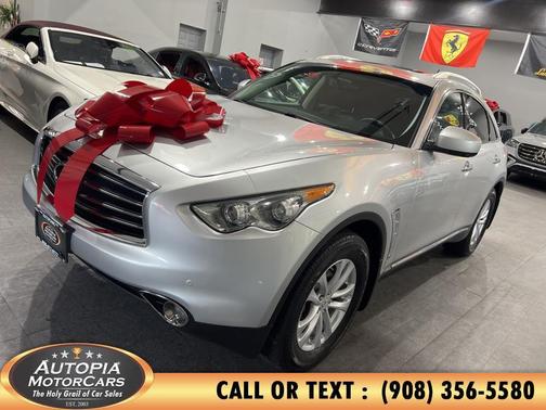 2012 INFINITI FX35 Base