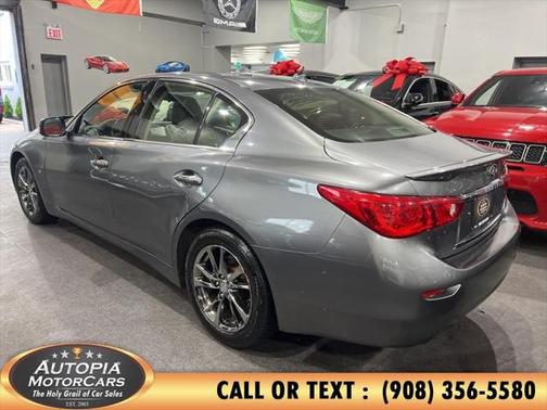 2015 INFINITI Q50 Base