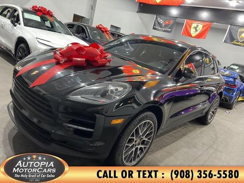 2020 Porsche Macan BASE