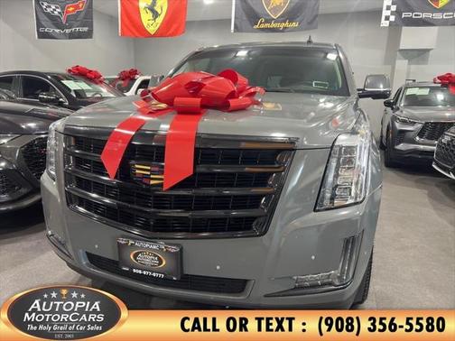 2017 Cadillac Escalade Luxury