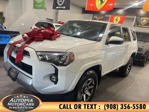 2024 Toyota 4Runner TRD Off Road