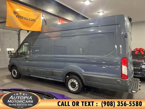 2021 Ford Transit-250 Base