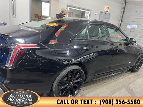 2021 Cadillac CT4 V-Series