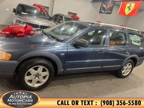 2005 Volvo XC70 2.5L Turbo AWD w/Sunroof