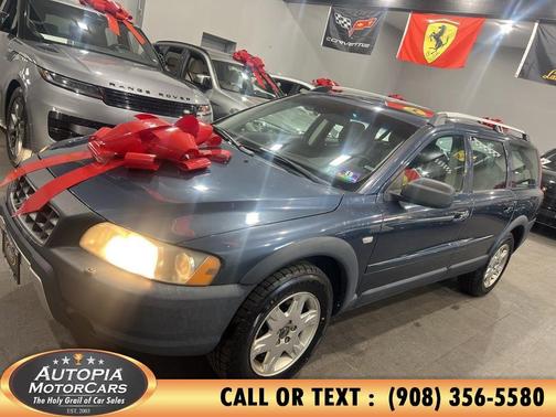 2005 Volvo XC70 2.5L Turbo AWD w/Sunroof