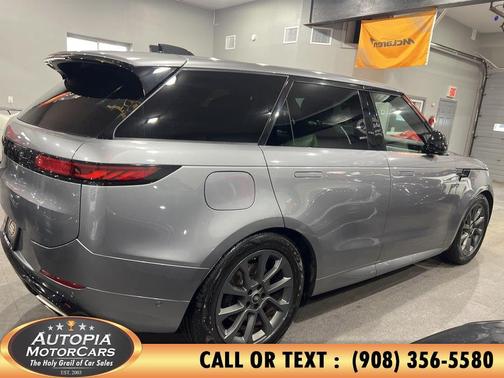 2024 Land Rover Range Rover Sport SE