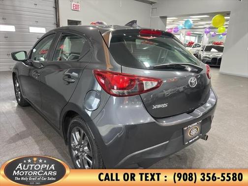 2020 Toyota Yaris Sedan LE