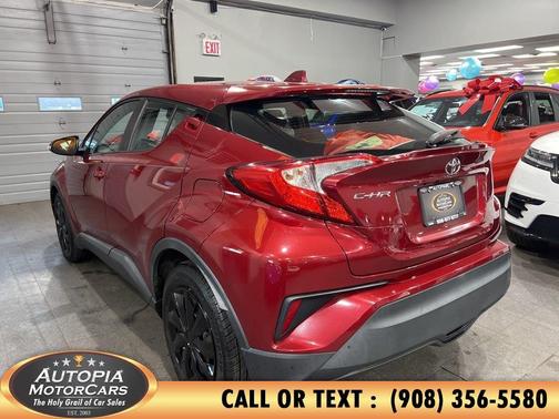 Ruby Flare Pearl 2019 Toyota C-HR LE