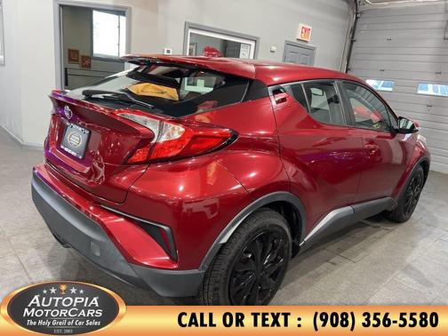 Ruby Flare Pearl 2019 Toyota C-HR LE
