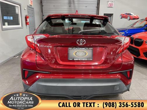 Ruby Flare Pearl 2019 Toyota C-HR LE