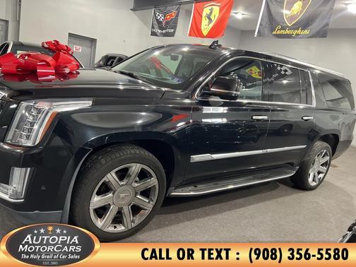 2017 Cadillac Escalade ESV Luxury