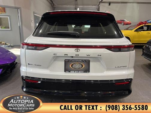 2025 Toyota Crown Signia Limited