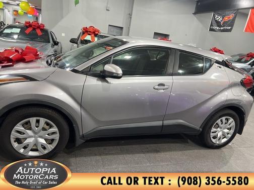2020 Toyota C-HR LE