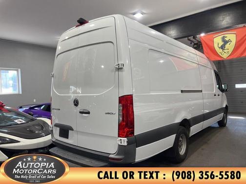 Arctic White 2022 Mercedes-Benz Sprinter 3500 High Roof