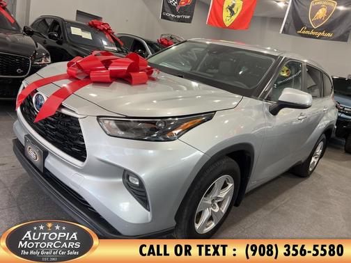 2024 Toyota Highlander Hybrid LE