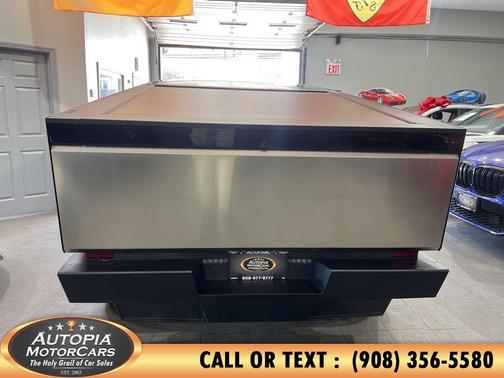 Ultra-Hard Stainless Steel 2025 Tesla Cybertruck All-Wheel Drive