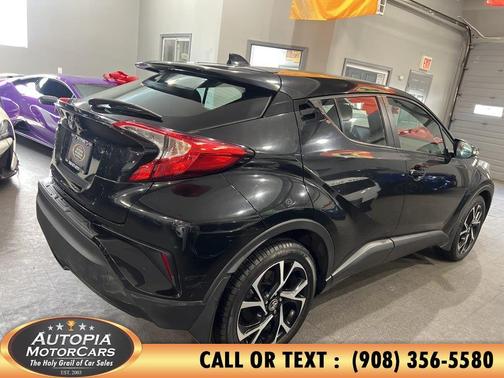 Black Sand Pearl 2019 Toyota C-HR XLE