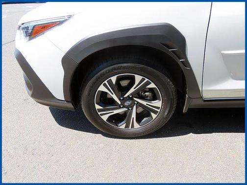Crystal White Pearl 2024 Subaru Crosstrek Premium