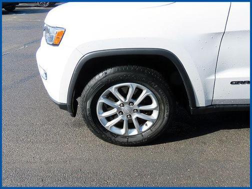 2021 Jeep Grand Cherokee Laredo