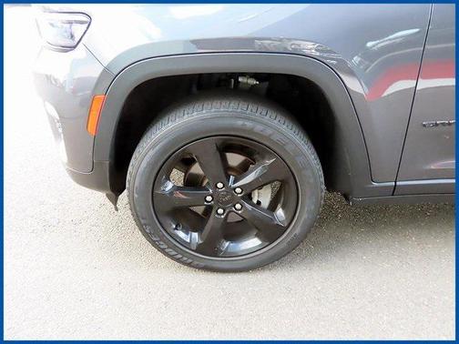 2022 Jeep Grand Cherokee Altitude