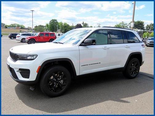 2025 Jeep Grand Cherokee Altitude