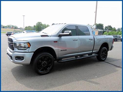 2022 RAM 2500 Big Horn Crew Cab 4x4 6'4' Box