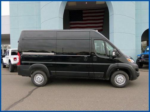 2026 RAM ProMaster 2500 Tradesman