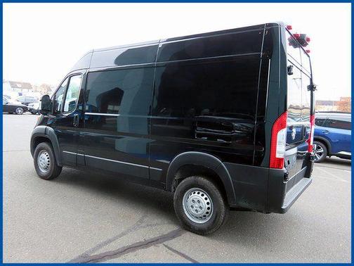 2026 RAM ProMaster 2500 Tradesman
