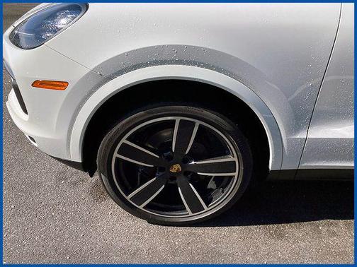 2019 Porsche Cayenne Cayenne