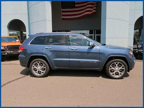 2021 Jeep Grand Cherokee Overland