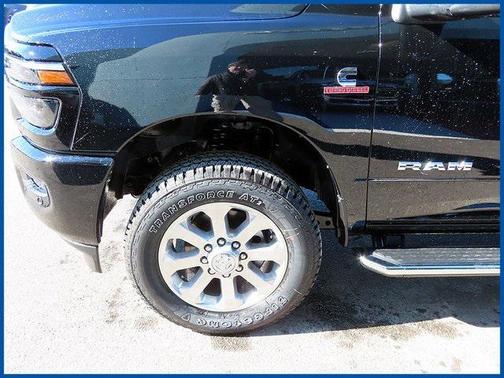 2026 RAM 2500 Laramie Crew Cab 4x4 6'4' Box