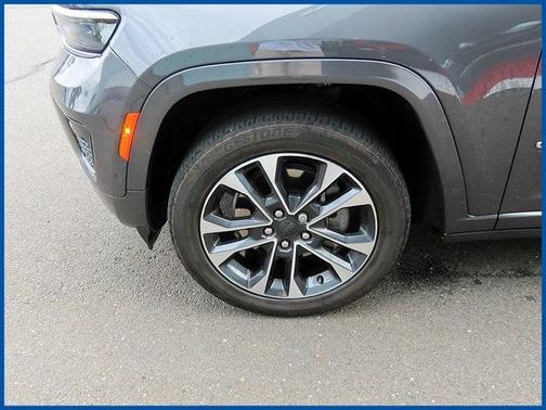 2022 Jeep Grand Cherokee L Overland