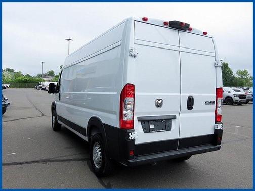 2025 RAM ProMaster 2500 Tradesman