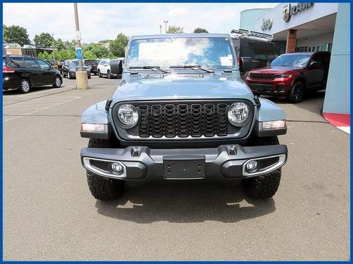 2025 Jeep Gladiator High Tide